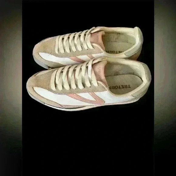 Tretorn Shoes - Picture 6 of 6